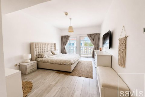 2 bedrooms Villa in Jumeirah Village Triangle, UAE No. 194382 5