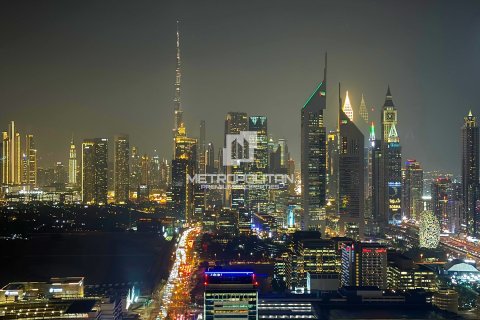 Квартира с 2 спальнями в Zabeel, ОАЭ №16665 3
