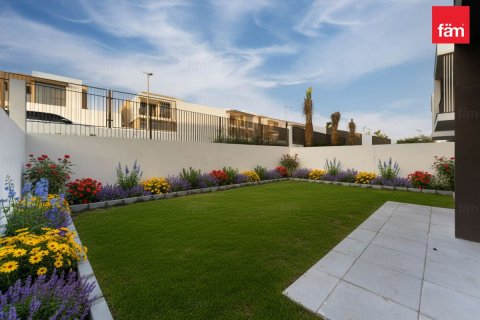 Вилла с 4 спальнями  №126989 27