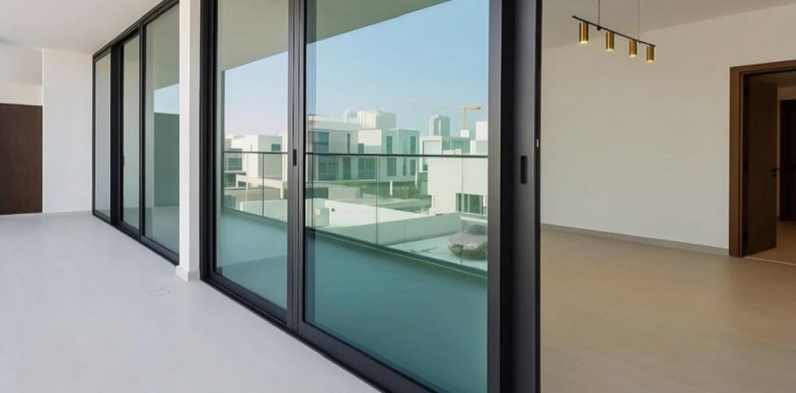 Квартира с 1 спальней  №126986