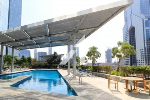 2 bedrooms Duplex in Central Park Tower, UAE No. 141793 8