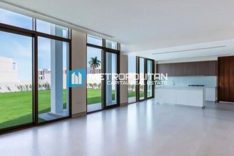 Villa de 4 dormitorios No. 119356 3