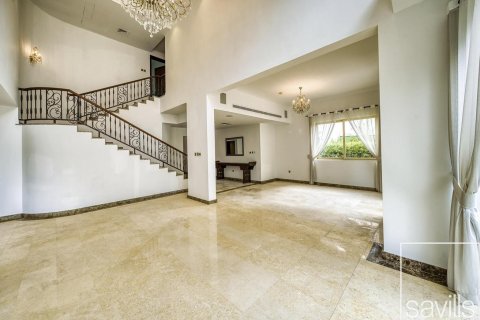 Villa de 4 dormitorios  No. 116561 3