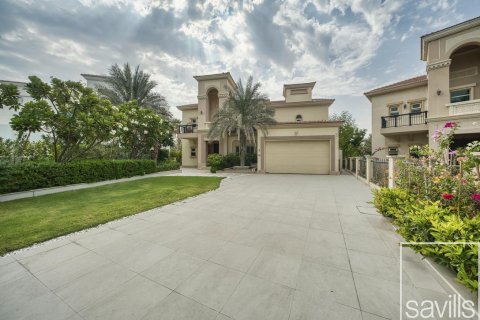 Villa de 4 dormitorios  No. 116561 2