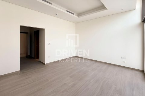 4 bedrooms Villa in District One, UAE No. 192138 9