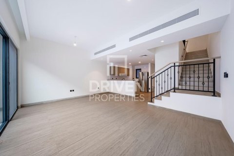 Townhouse de 4 dormitorios en Damac Lagoons, UAE No. 192135