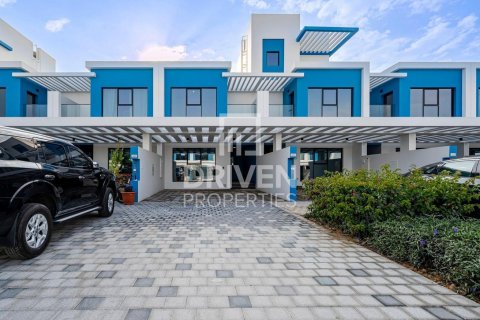 Townhouse de 4 dormitorios en Damac Lagoons, UAE No. 192135 27