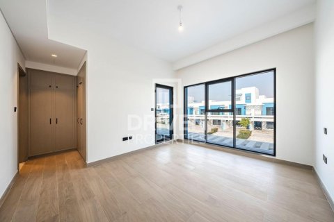 Townhouse de 4 dormitorios en Damac Lagoons, UAE No. 192135 13