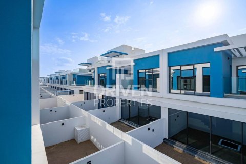 Townhouse de 4 dormitorios en Damac Lagoons, UAE No. 192135 25
