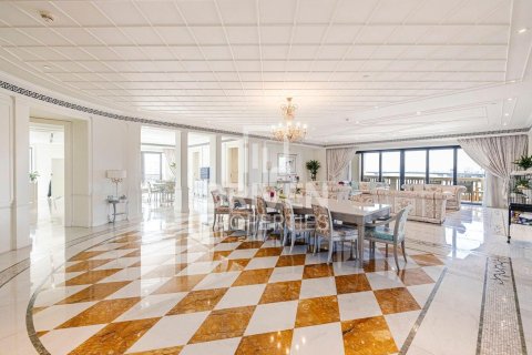 4 bedrooms Apartment in Palazzo Versace, UAE No. 192141 11