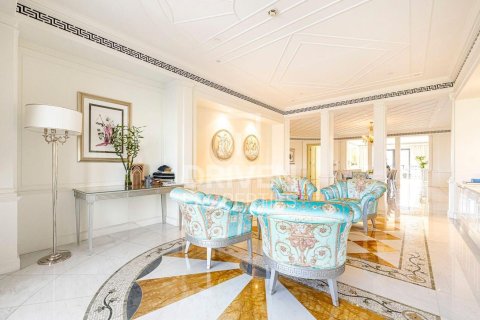 4 bedrooms Apartment in Palazzo Versace, UAE No. 192141 18