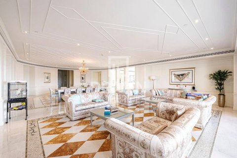 4 bedrooms Apartment in Palazzo Versace, UAE No. 192141 3