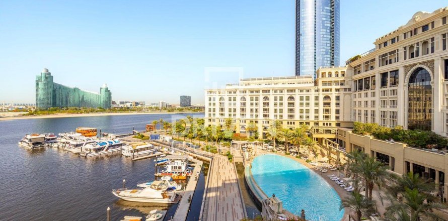 4 bedrooms Apartment in Palazzo Versace, UAE No. 192141