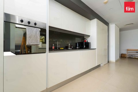 2 bedrooms Apartment in Dubai, UAE No. 100669 8