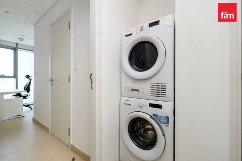 2 bedrooms Apartment in Dubai, UAE No. 100669 13