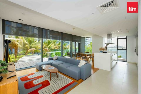 2 bedrooms Apartment in Dubai, UAE No. 100669 2