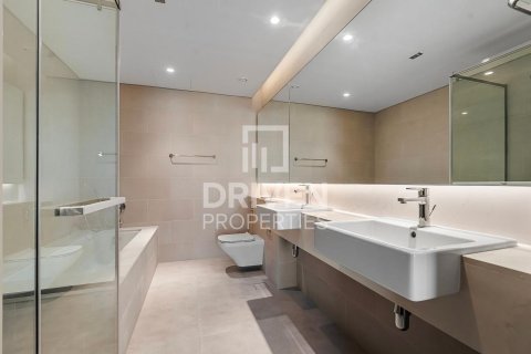 2 bedrooms Apartment in Al Wasl, UAE No. 206431 11