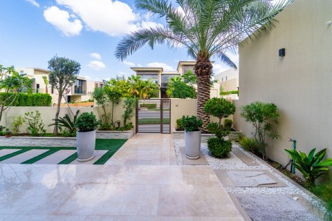 Вилла с 5 спальнями в Дубай, ОАЭ №147109 24