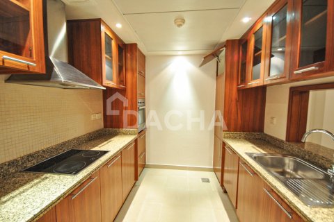 Квартира с 2 спальнями в Marina Promenade, ОАЭ №167686 8