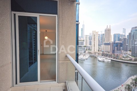 Квартира с 2 спальнями в Marina Promenade, ОАЭ №167686 9