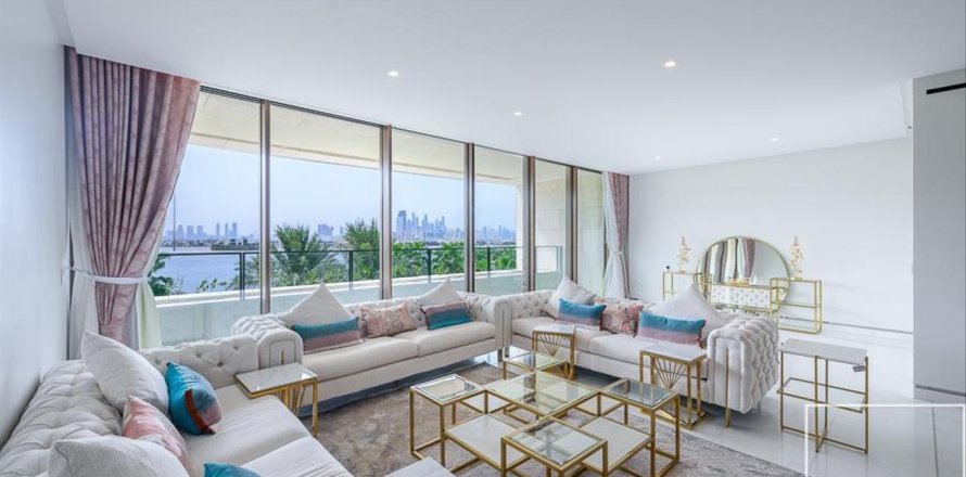 Квартира с 3 спальнями в Atlantis The Royal Residences, ОАЭ №136519