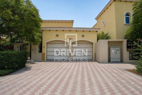 4 bedrooms Villa in Jumeirah Park, UAE No. 191549 6