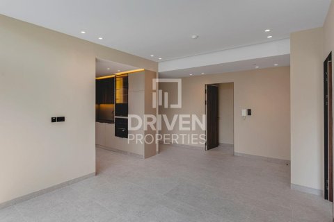 2 bedrooms Apartment in Al Satwa, UAE No. 191551 4