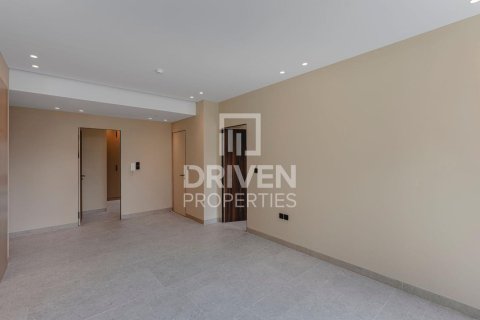 2 bedrooms Apartment in Al Satwa, UAE No. 191551 5