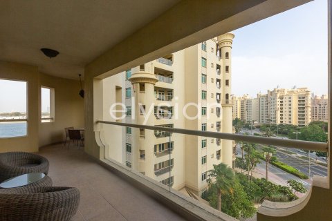 Apartment de 3 dormitorios en Palm Jumeirah, UAE No. 64736 10
