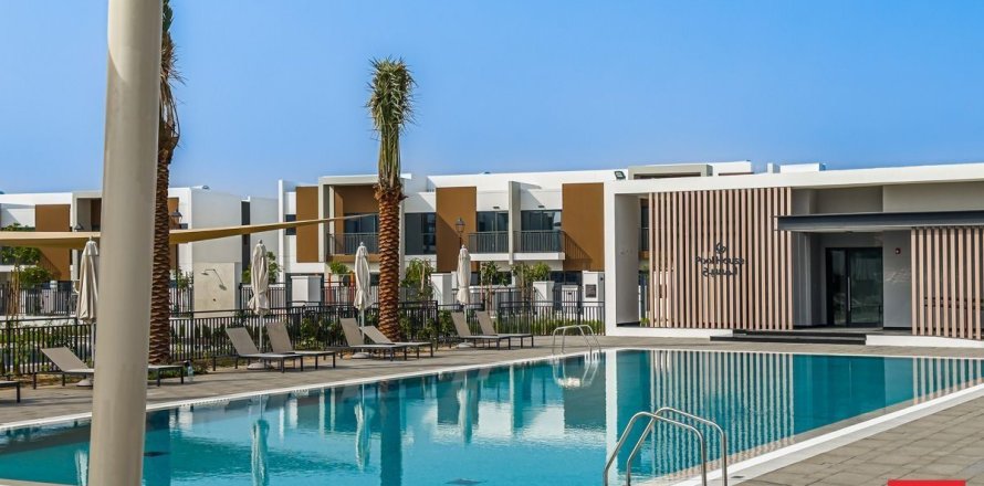 Таунхаус с 4 спальнями в Дубай, ОАЭ №120255