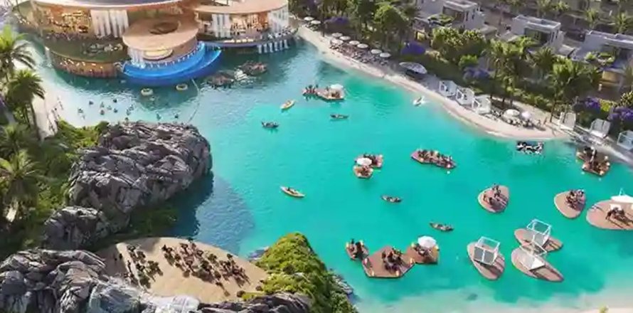 5 bedrooms Townhouse No. 131169