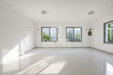 5 غرفة نوم فيلا في Falcon City of Wonders, الإمارات العربية المتحدة رقم 202724 28