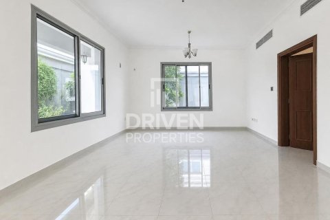 5 غرفة نوم فيلا في Falcon City of Wonders, الإمارات العربية المتحدة رقم 202724 8