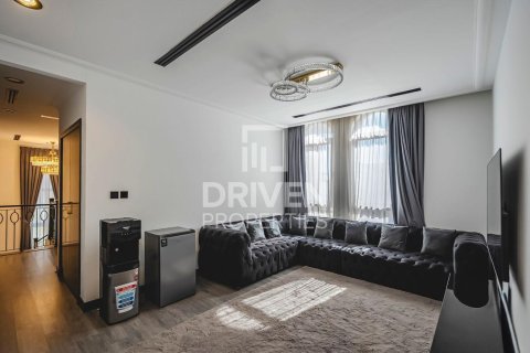 Villa de 6 dormitorios en Rosa, UAE No. 202720 8
