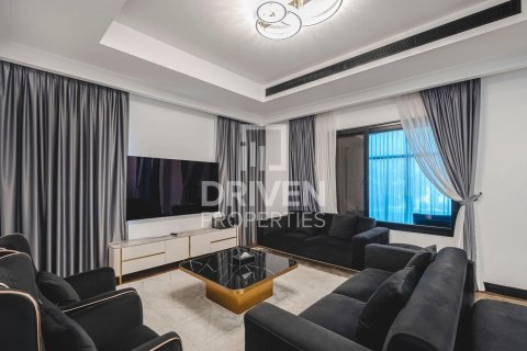 Villa de 6 dormitorios en Rosa, UAE No. 202720 10
