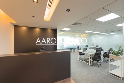138m² Office in Business Bay, UAE No. 143211 13