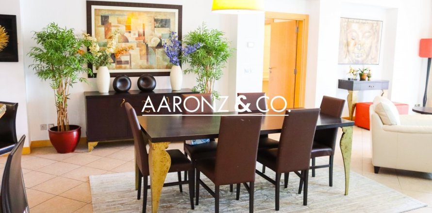 Apartment de 3 dormitorios en Palm Jumeirah, UAE No. 143212