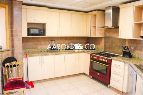 Apartment de 3 dormitorios en Palm Jumeirah, UAE No. 143212 29