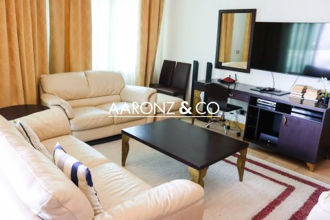 Apartment de 3 dormitorios en Palm Jumeirah, UAE No. 143212 6