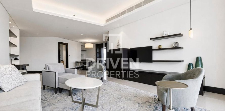 2 bedrooms Apartment in Downtown Dubai (Downtown Burj Dubai), UAE No. 198834