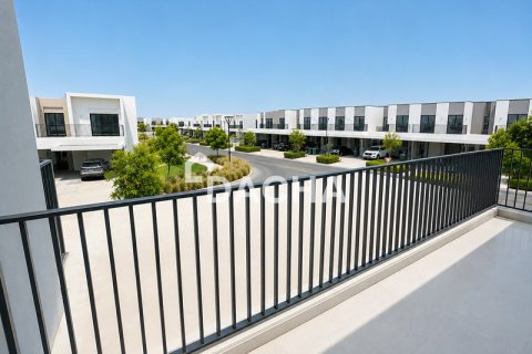4 bedrooms Townhouse in EMAAR South, UAE No. 198485 14
