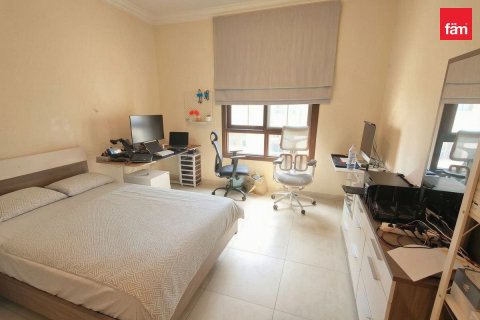 Appartement de 2 chambres à Dubai, UAE No. 185194 6
