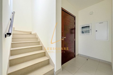 Villa de 3 chambres à EMAAR South, UAE No. 167328 7