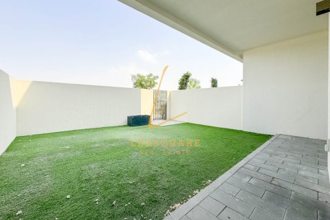 Villa de 3 chambres à EMAAR South, UAE No. 167328 26