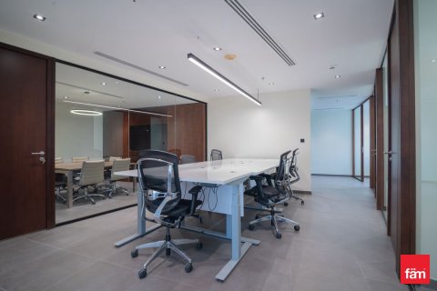 157.8مربع، مقهى / مطعم  رقم 119783 7