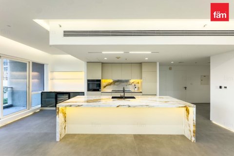 2 bedrooms Apartment in Downtown Dubai (Downtown Burj Dubai), UAE No. 119786 5