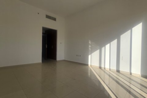 2 bedrooms Apartment in Ras Al Khaimah, UAE No. 183863 12