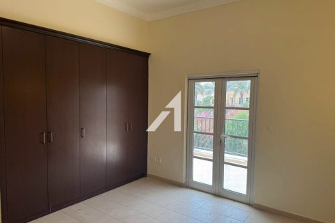 4 غرف نوم فيلا رقم 124551 14