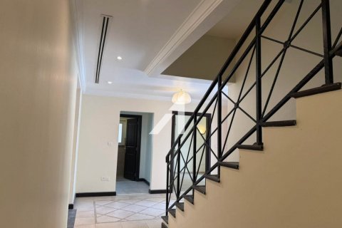 4 غرف نوم فيلا رقم 124551 8