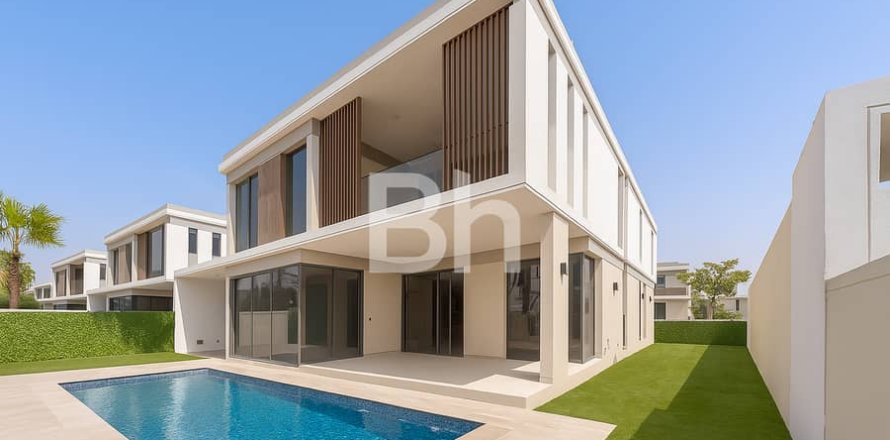 5 bedrooms Villa  No. 114513